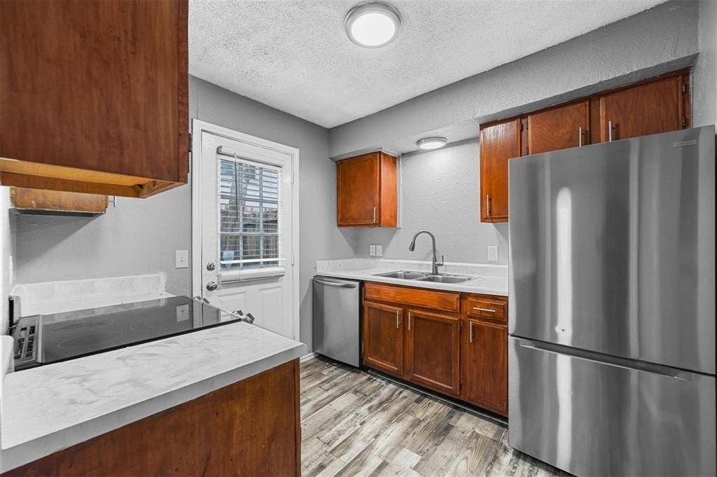 1504 E 15th Street, #9, Plano, TX 75074 1504 E 15th Street, #9, Plano, TX 75074