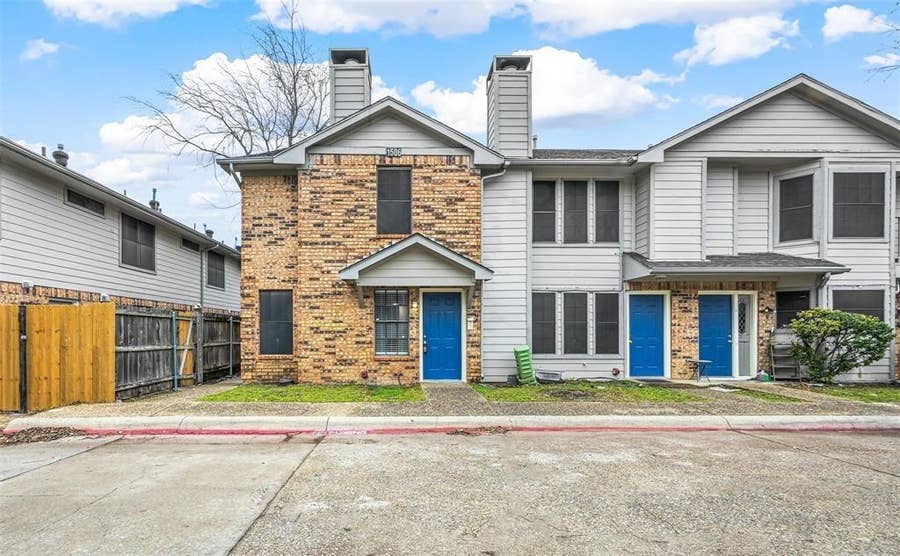 Property photo for 1504 E 15th Street, #9, Plano, TX