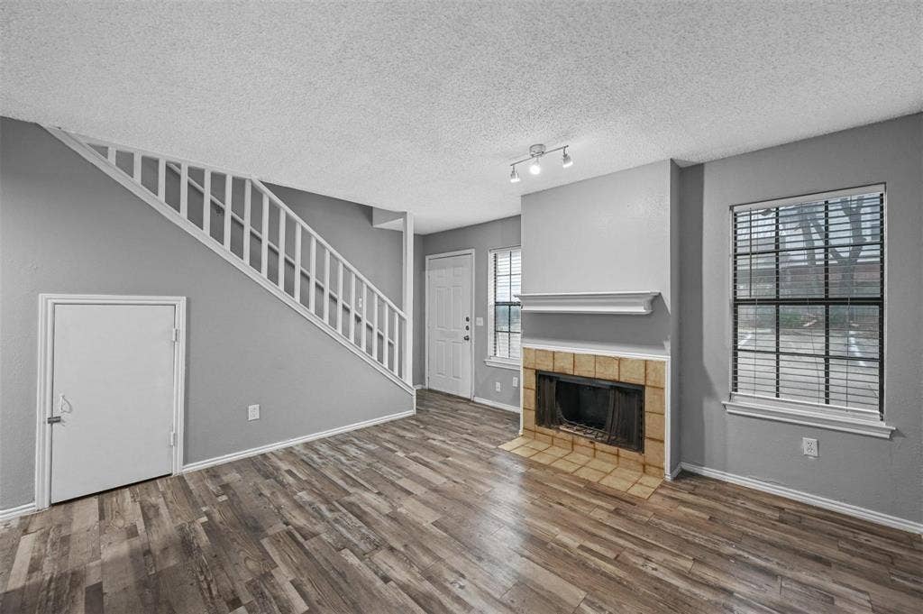 1504 E 15th Street, #9, Plano, TX 75074 1504 E 15th Street, #9, Plano, TX 75074