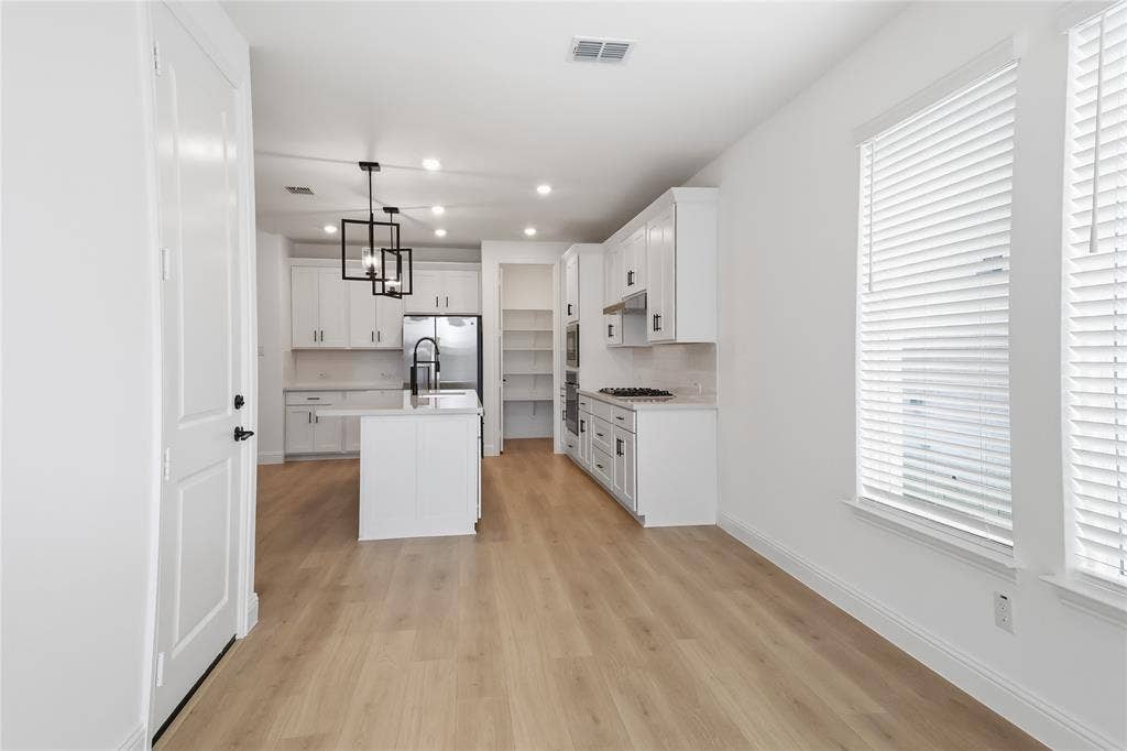 1004 Hay Loft Lane, Celina, TX 75009