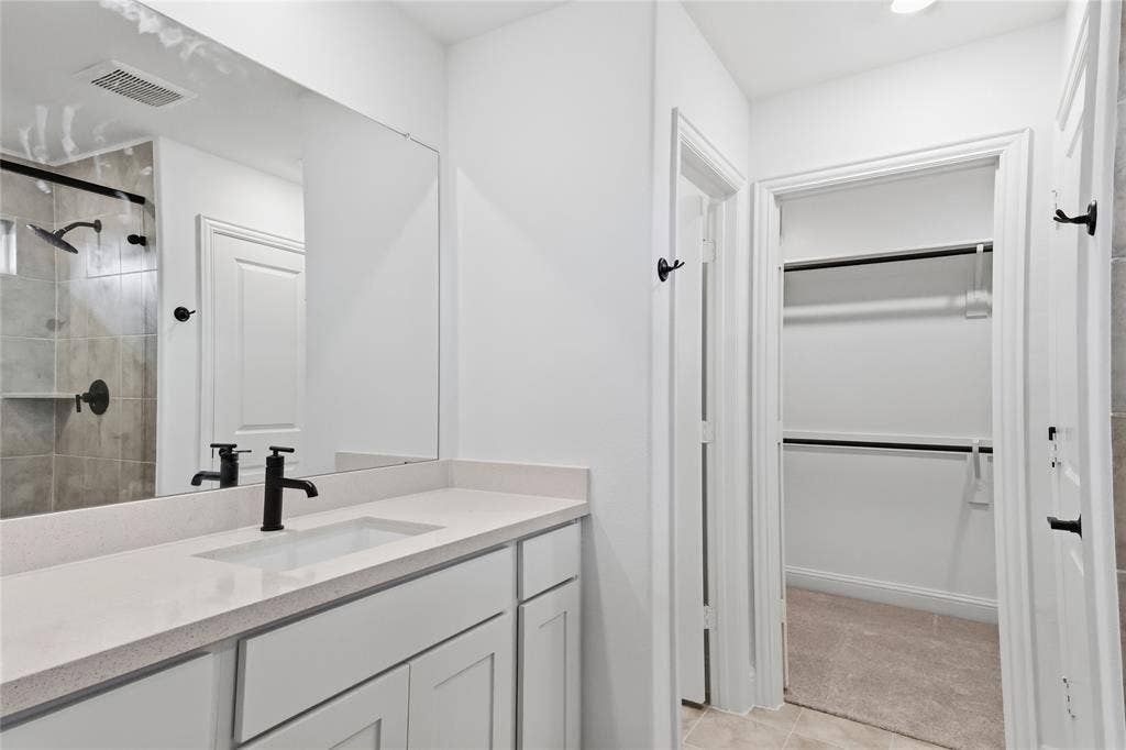 1004 Hay Loft Lane, Celina, TX 75009