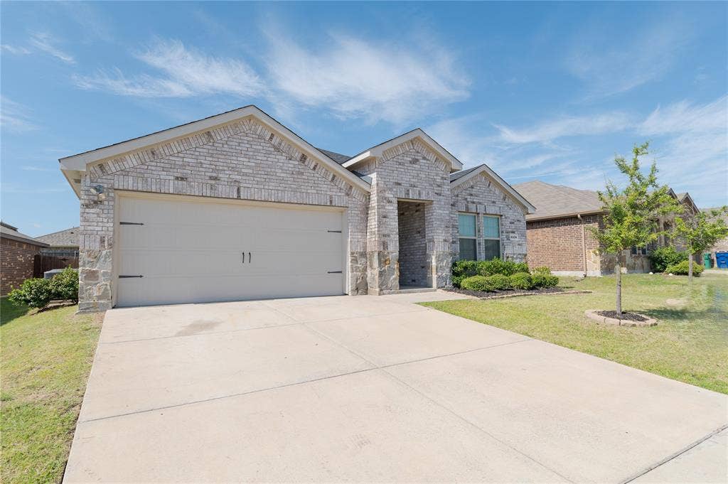 2478 Conklin Drive, Fate, TX 75189 2478 Conklin Drive, Fate, TX 75189