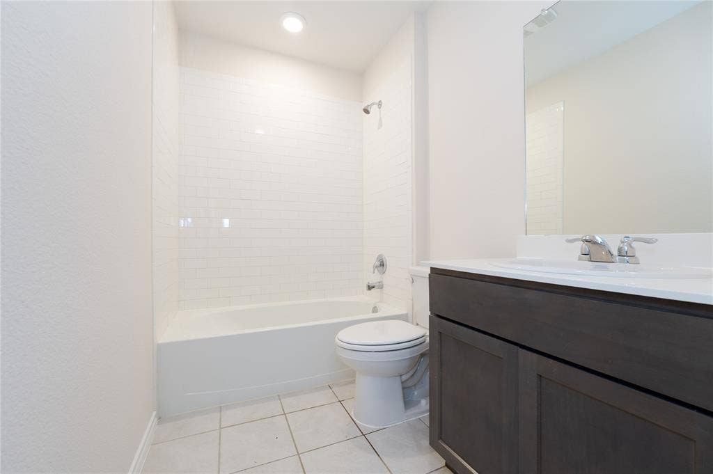 2478 Conklin Drive, Fate, TX 75189 2478 Conklin Drive, Fate, TX 75189