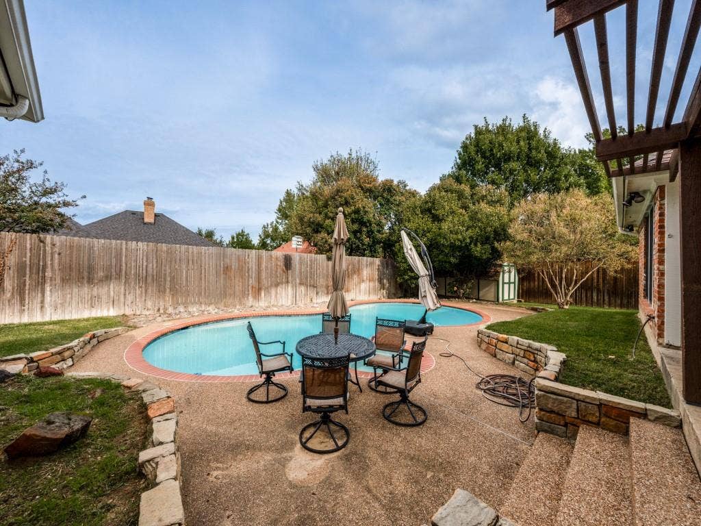 3640 Dahlia Drive, Grand Prairie, TX 75052 3640 Dahlia Drive, Grand Prairie, TX 75052