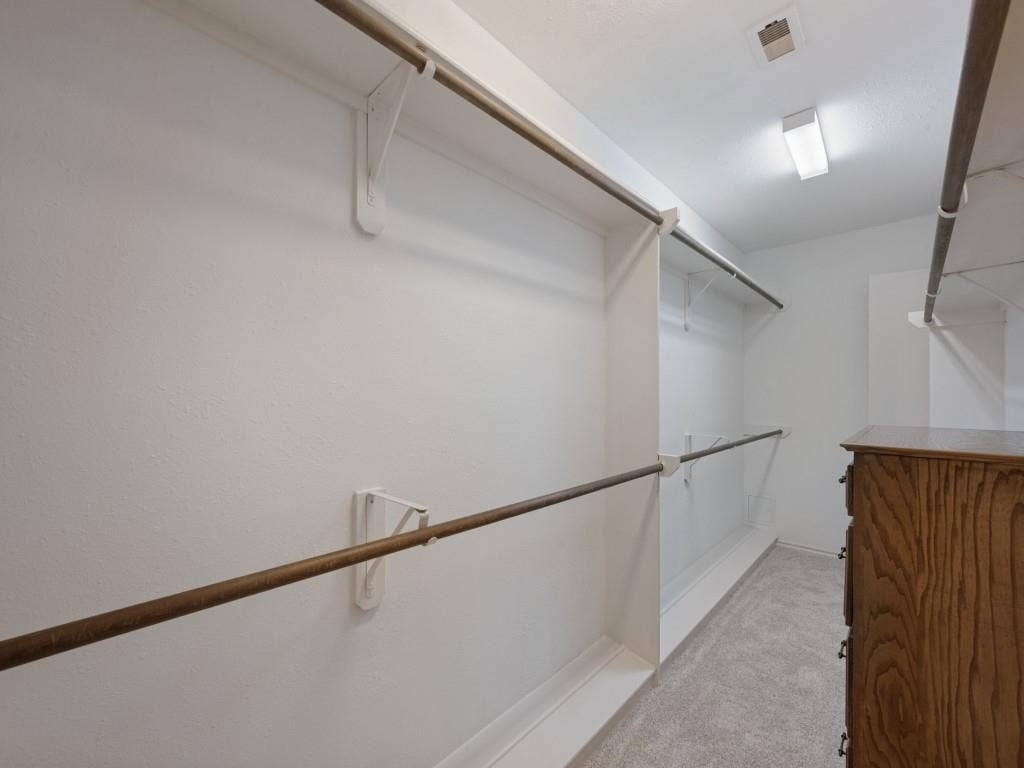 3640 Dahlia Drive, Grand Prairie, TX 75052 3640 Dahlia Drive, Grand Prairie, TX 75052
