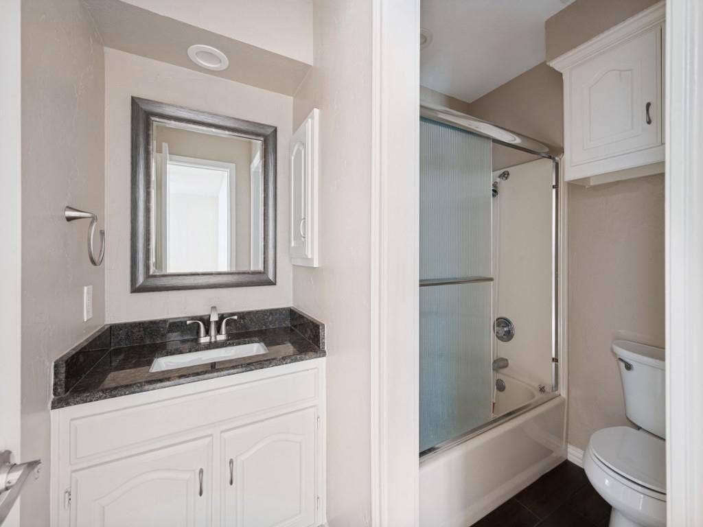 3640 Dahlia Drive, Grand Prairie, TX 75052 3640 Dahlia Drive, Grand Prairie, TX 75052