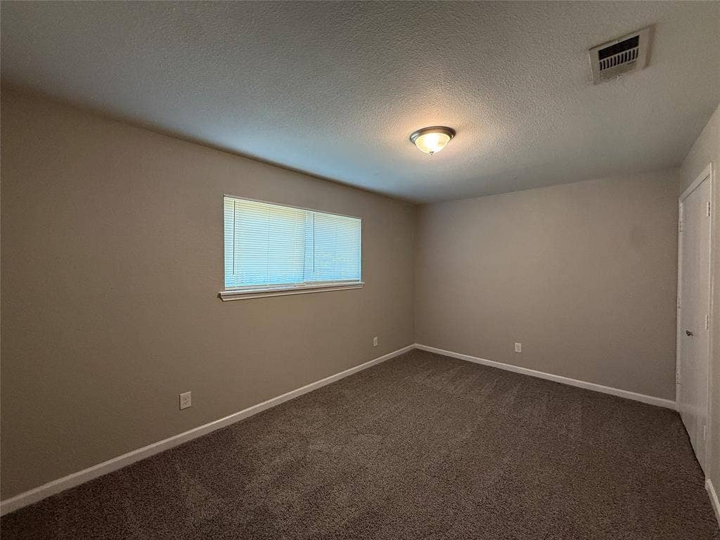 10541 Cradlerock Drive, Dallas, TX 75217 10541 Cradlerock Drive, Dallas, TX 75217