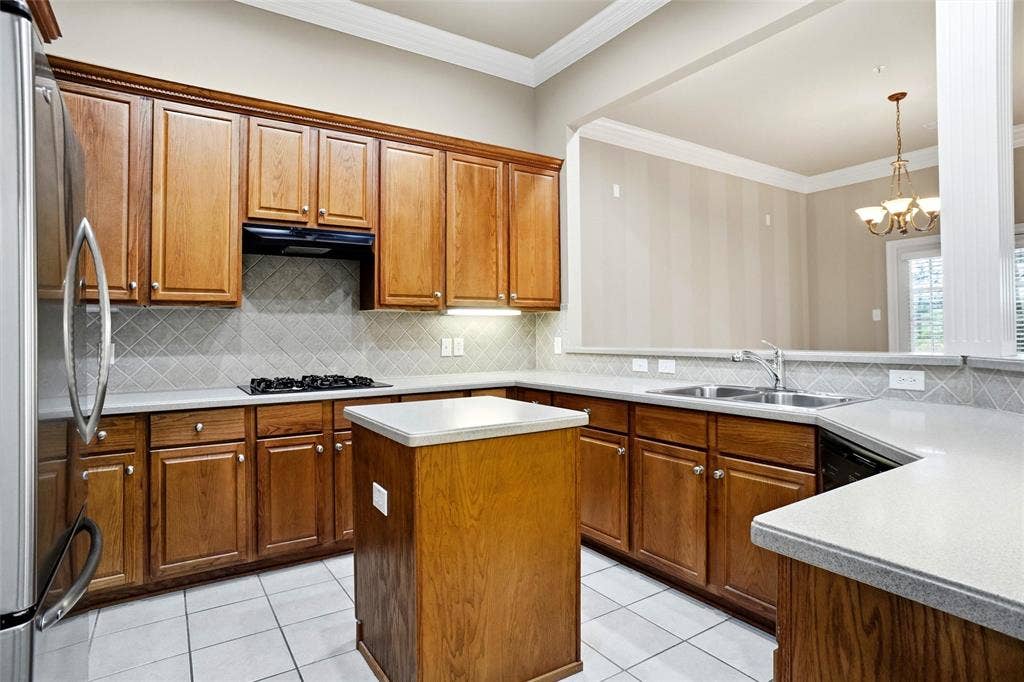 1012 Colonial Drive, Coppell, TX 75019