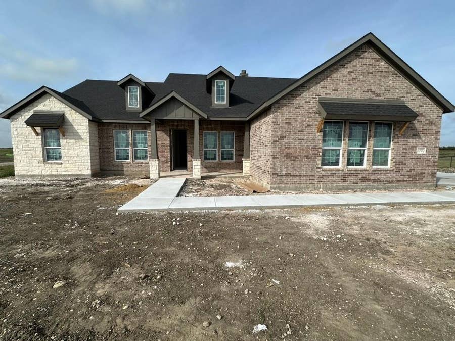 Property photo for 1770 County Road 200, Valley View, TX