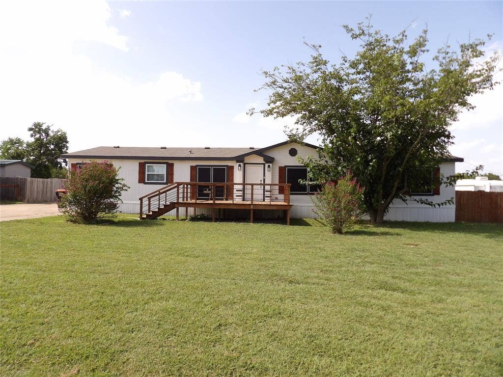 816 Preston Road, Red Oak, TX 75154 Welcome Home