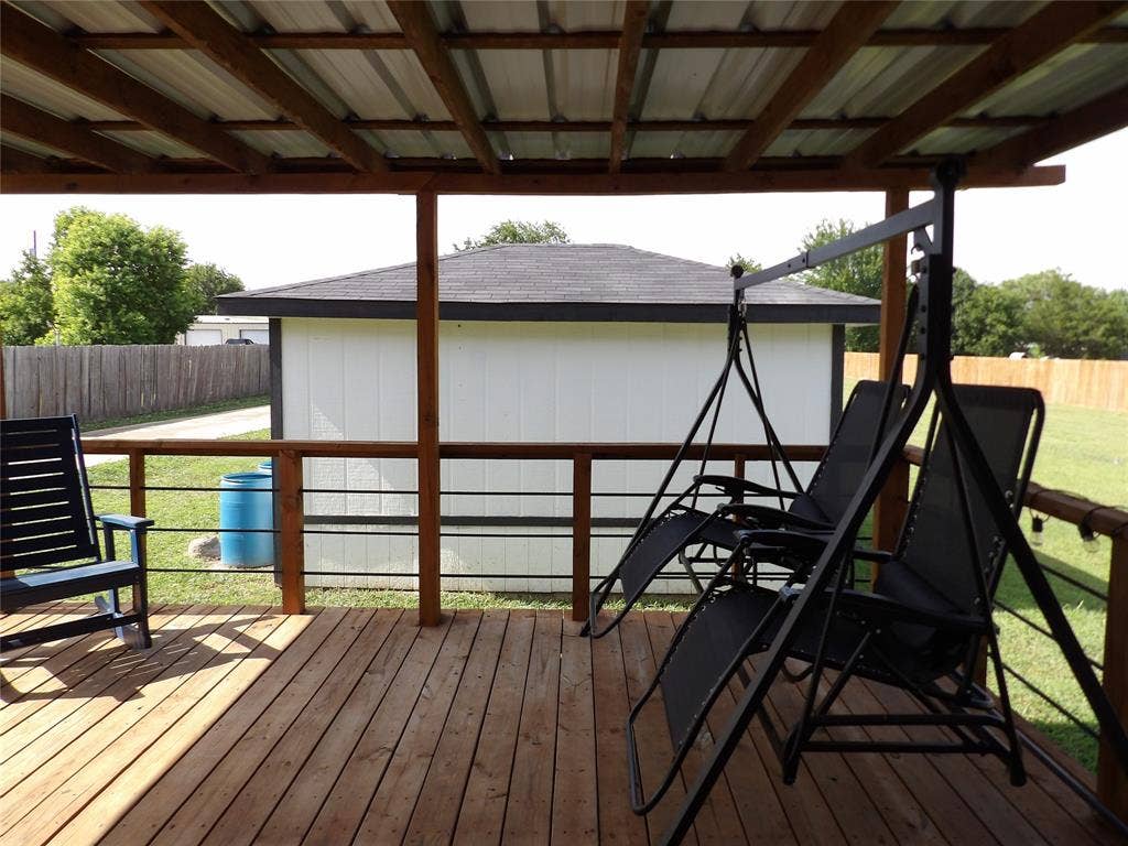 816 Preston Road, Red Oak, TX 75154 Back deck and 13 X 16 Storage Bld