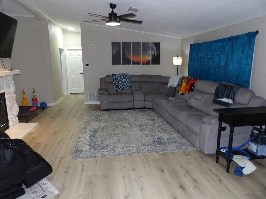 816 Preston Road, Red Oak, TX 75154 816 Preston Road, Red Oak, TX 75154