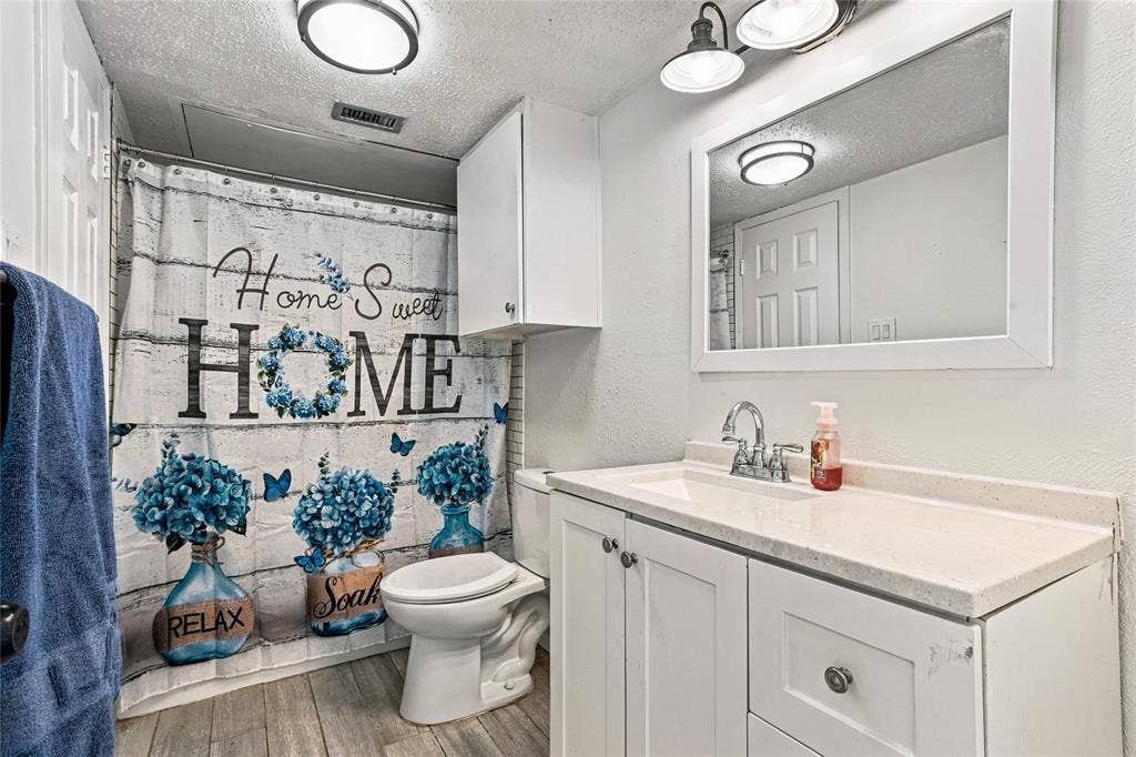 4612 Country Creek Drive, #1165, Dallas, TX 75236 4612 Country Creek Drive, #1165, Dallas, TX 75236