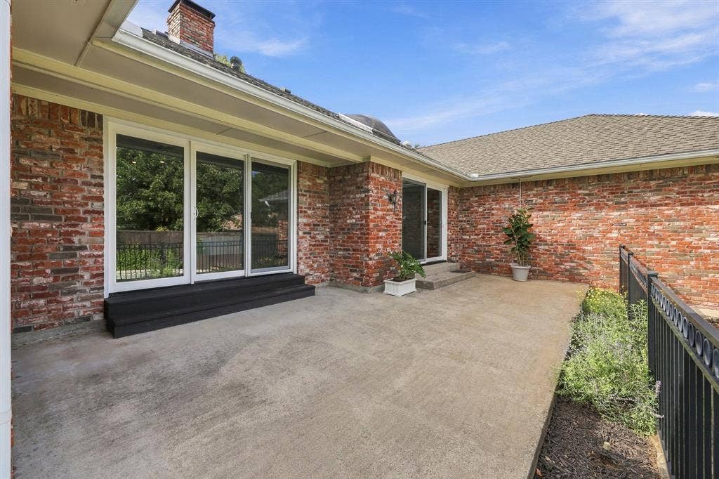 9501 Windy Knoll Drive, Dallas, TX 75243 9501 Windy Knoll Drive, Dallas, TX 75243