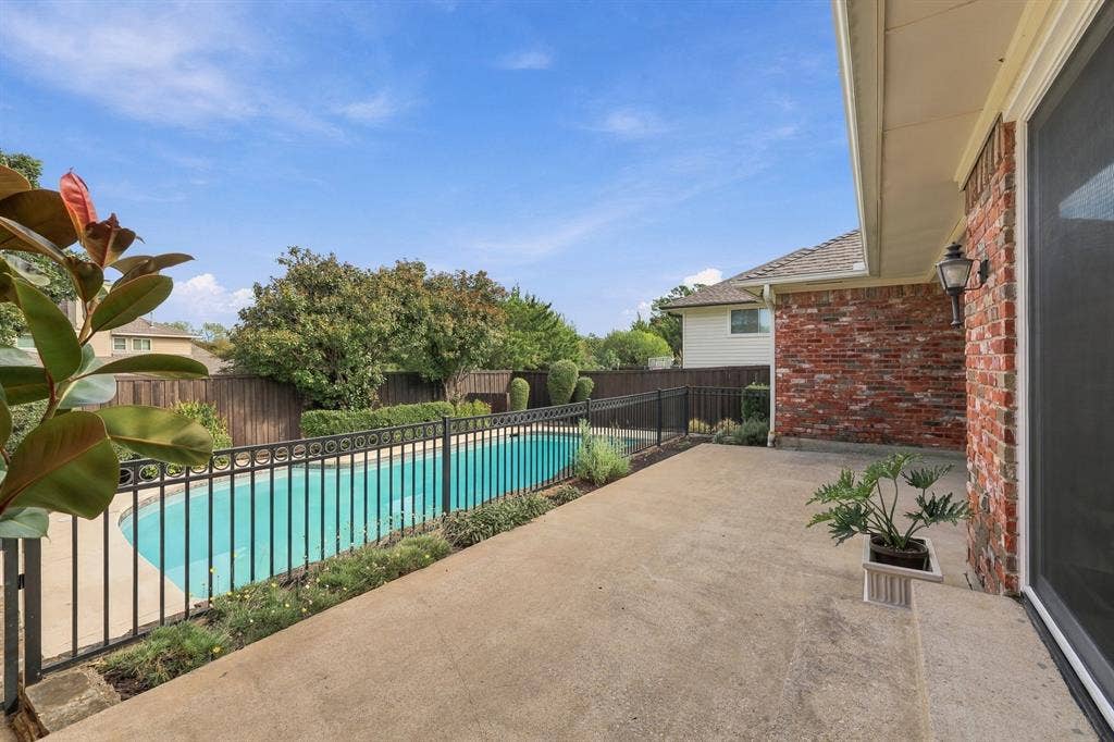 9501 Windy Knoll Drive, Dallas, TX 75243 9501 Windy Knoll Drive, Dallas, TX 75243