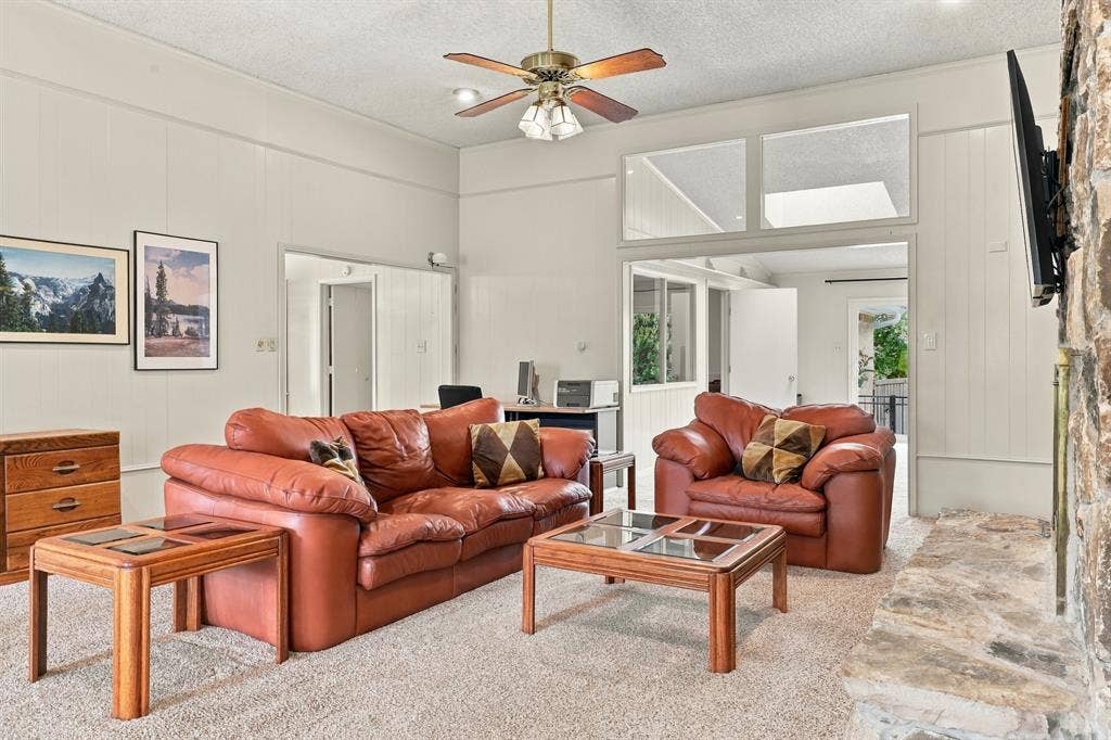 9501 Windy Knoll Drive, Dallas, TX 75243 9501 Windy Knoll Drive, Dallas, TX 75243
