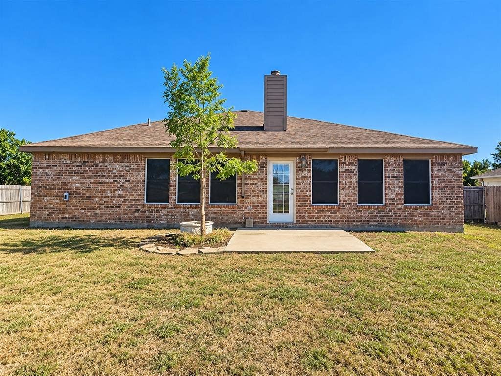 1103 Windsor Lane, Forney, TX 75126 1103 Windsor Lane, Forney, TX 75126