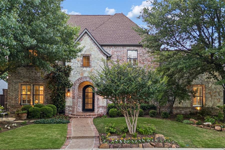 Property photo for 4954 Northshore Drive, Frisco, TX