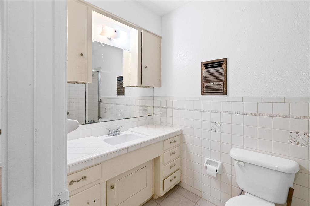 3500 Nashville Avenue, Greenville, TX 75402 3500 Nashville Avenue, Greenville, TX 75402