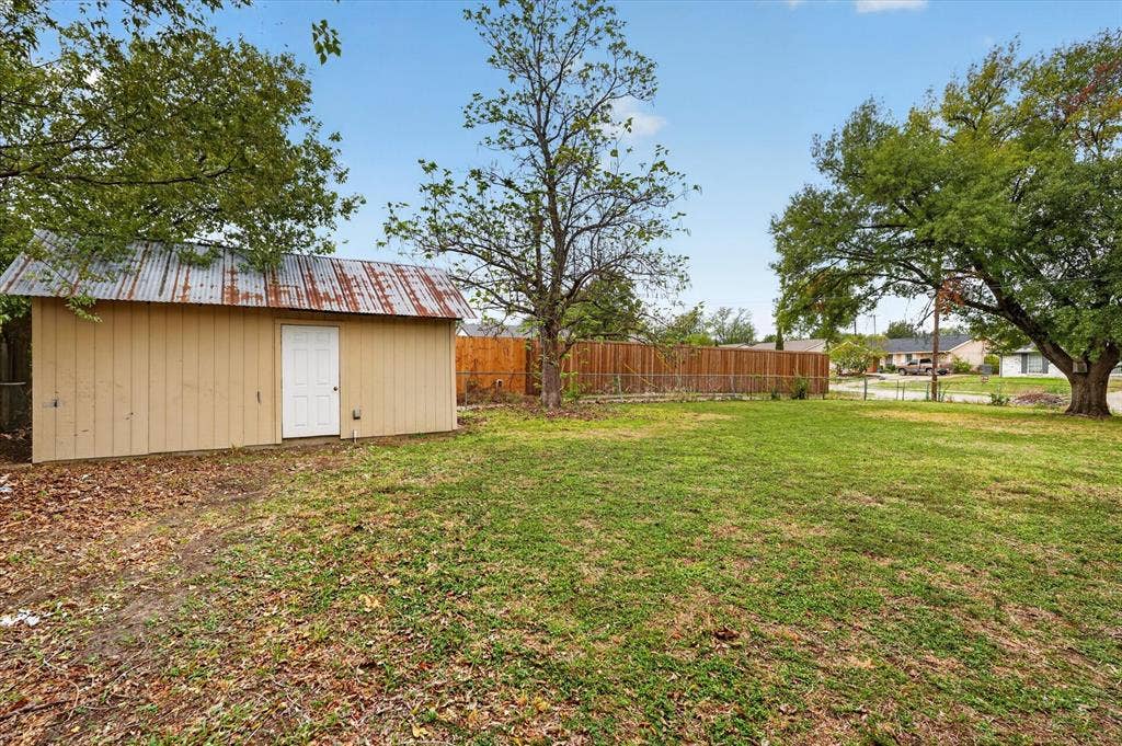 2648 Whippoorwill Drive, Mesquite, TX 75149 2648 Whippoorwill Drive, Mesquite, TX 75149