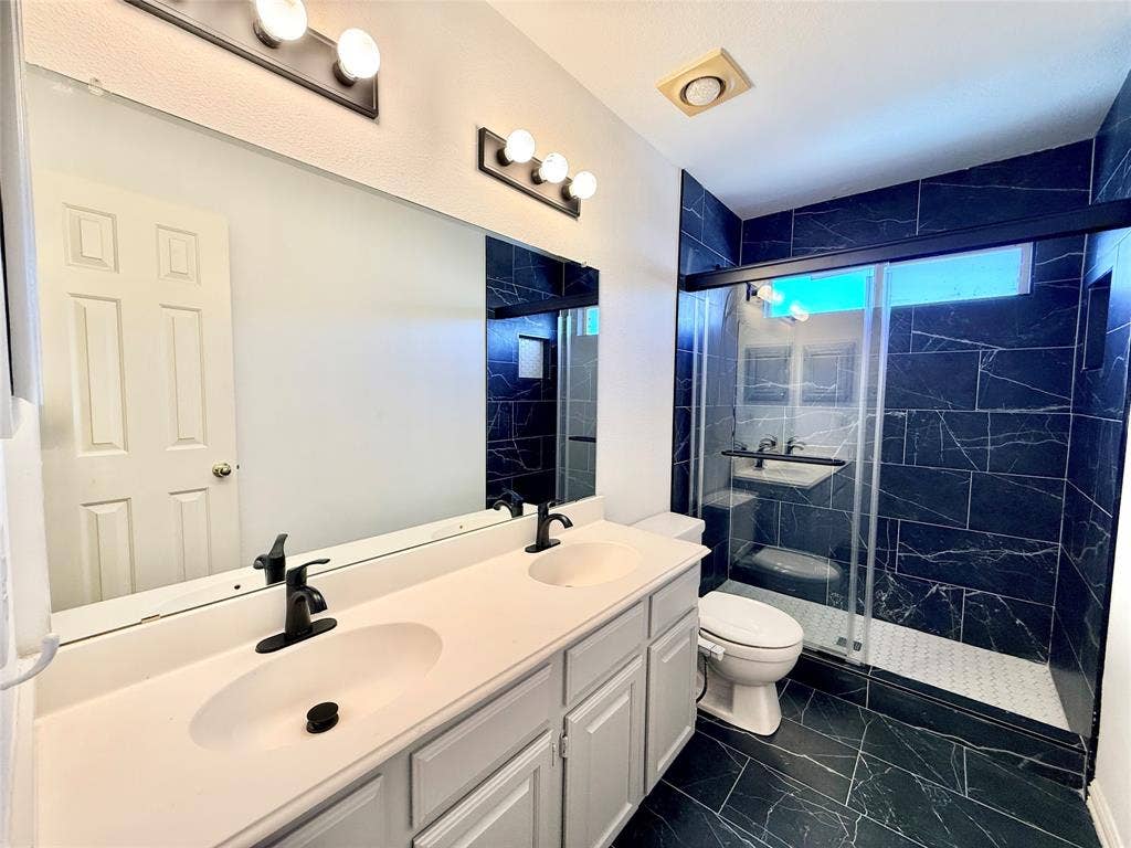 4525 Reunion Drive, Plano, TX 75024 4525 Reunion Drive, Plano, TX 75024