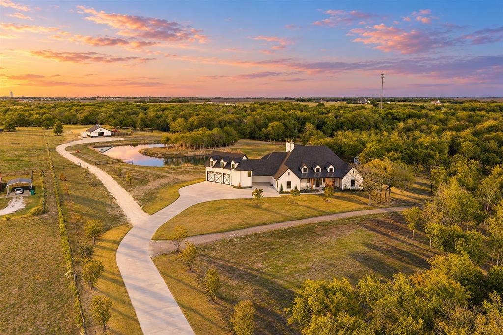 2945 Dowell Road, Rockwall, TX 75032