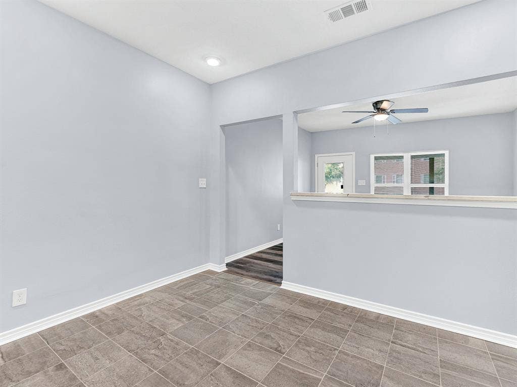 622 S Edgefield Avenue, Dallas, TX 75208