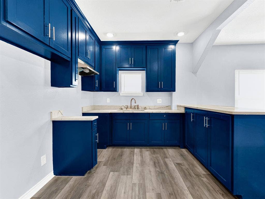 622 S Edgefield Avenue, Dallas, TX 75208