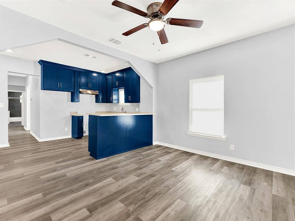 622 S Edgefield Avenue, Dallas, TX 75208