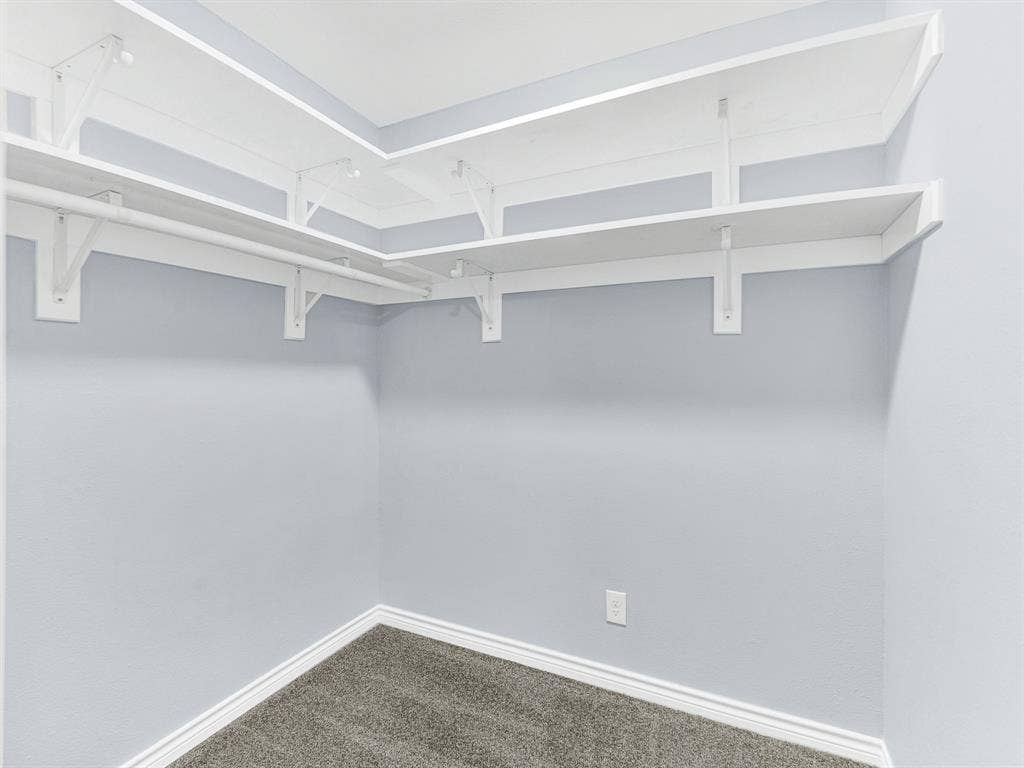 622 S Edgefield Avenue, Dallas, TX 75208