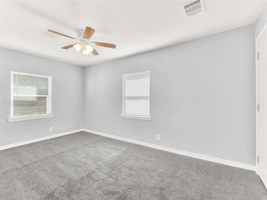 622 S Edgefield Avenue, Dallas, TX 75208