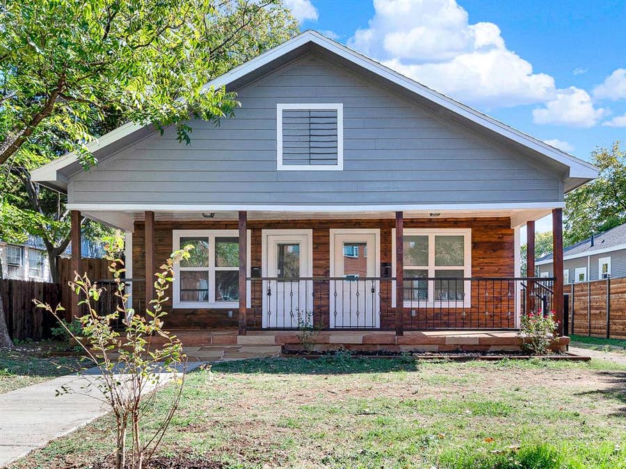 Property photo for 622/624 S Edgefield Avenue, Dallas, TX