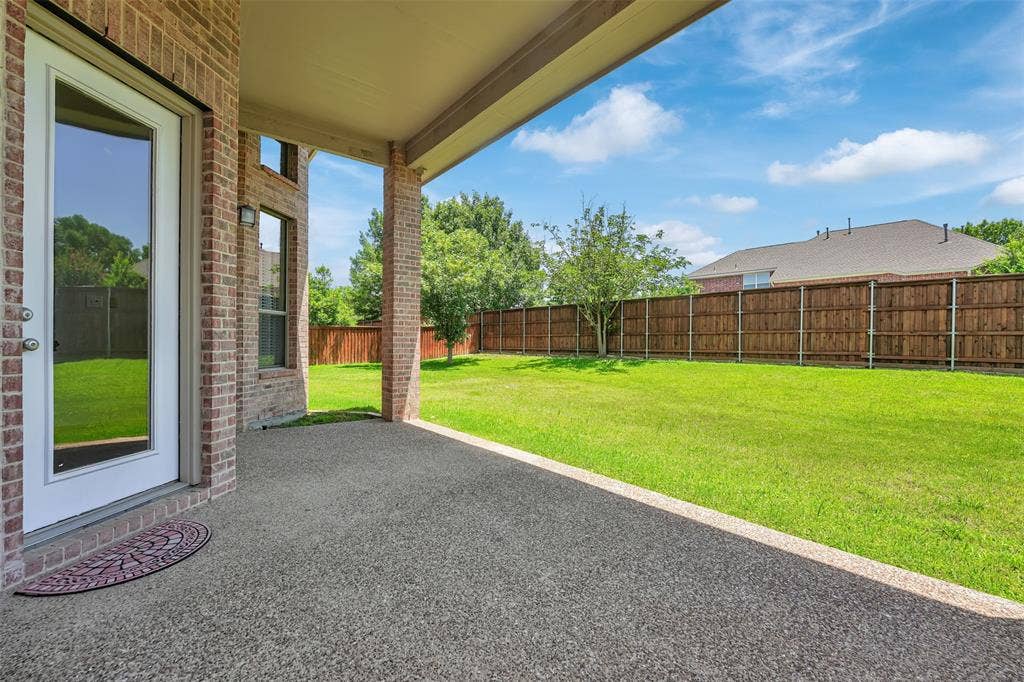 1910 Saint Johns Avenue, Allen, TX 75002 1910 Saint Johns Avenue, Allen, TX 75002