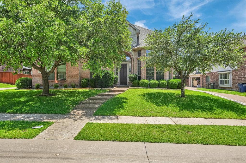 1910 Saint Johns Avenue, Allen, TX 75002 1910 Saint Johns Avenue, Allen, TX 75002