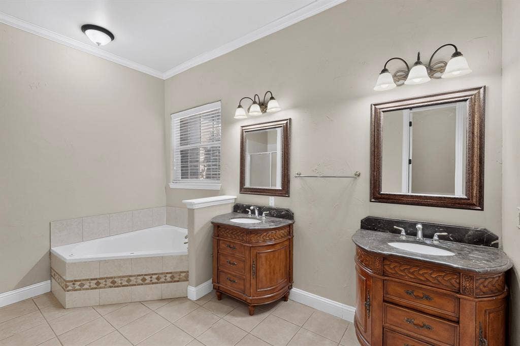 5105 Lake Forest Drive, Rowlett, TX 75088 5105 Lake Forest Drive, Rowlett, TX 75088