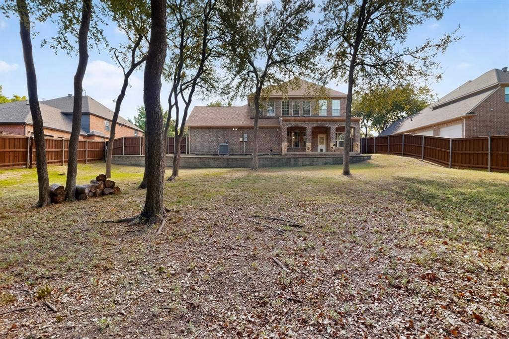 5105 Lake Forest Drive, Rowlett, TX 75088 5105 Lake Forest Drive, Rowlett, TX 75088
