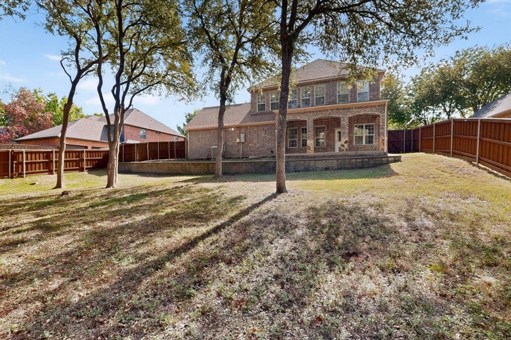 5105 Lake Forest Drive, Rowlett, TX 75088 5105 Lake Forest Drive, Rowlett, TX 75088