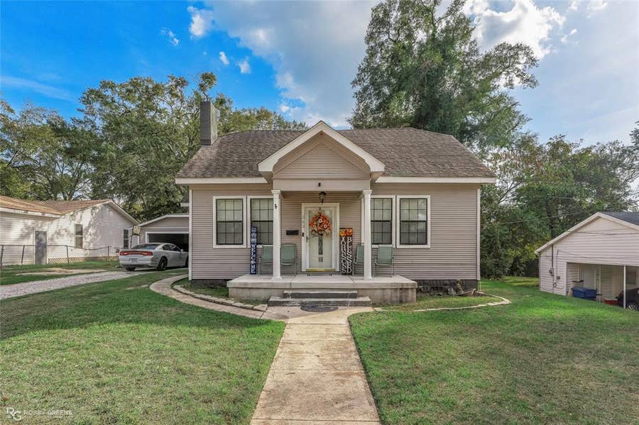 Property photo for 342 White Oak Drive, Minden, LA