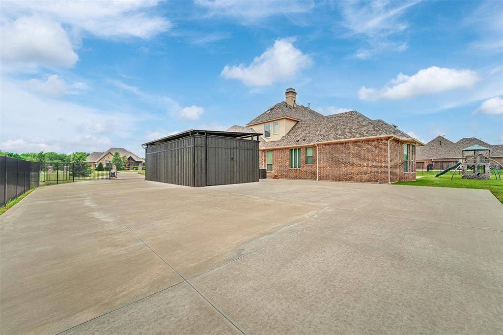 2600 W Hendrix Avenue, Lucas, TX 75002 2600 W Hendrix Avenue, Lucas, TX 75002