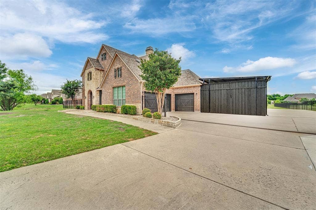 2600 W Hendrix Avenue, Lucas, TX 75002 2600 W Hendrix Avenue, Lucas, TX 75002