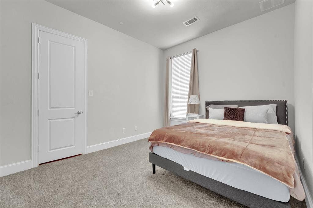 2600 W Hendrix Avenue, Lucas, TX 75002 2600 W Hendrix Avenue, Lucas, TX 75002