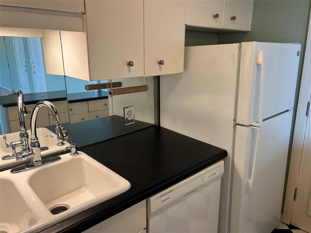 3701 Turtle Creek Boulevard, #12C, Dallas, TX 75219 3701 Turtle Creek Boulevard, #12C, Dallas, TX 75219