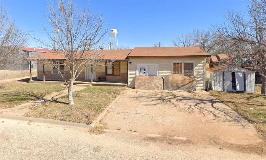 Property photo for 113 S Woods Street, Bronte, TX