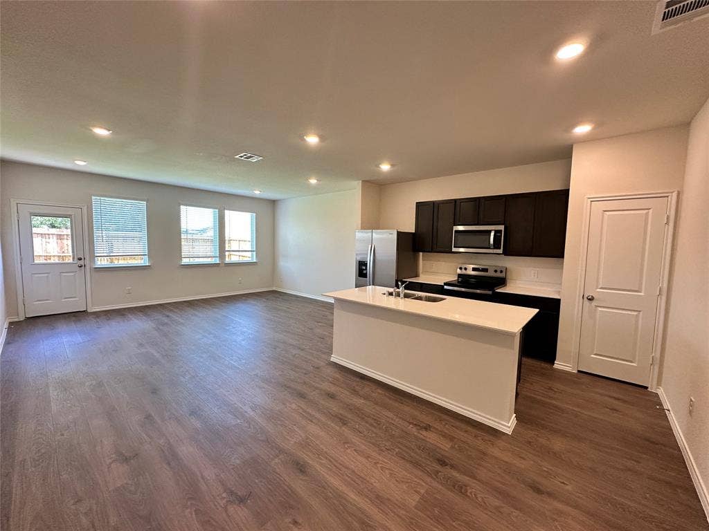 634 White Ash Drive, Princeton, TX 75407 634 White Ash Drive, Princeton, TX 75407
