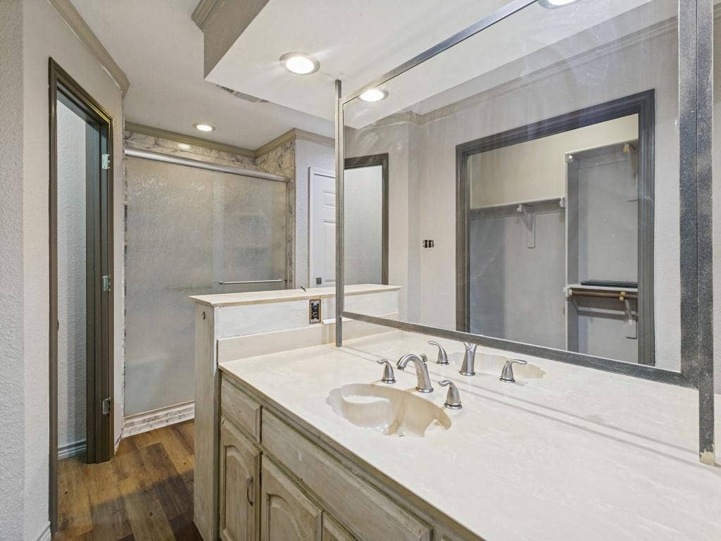 3617 Bluegrass Drive, Grand Prairie, TX 75052 3617 Bluegrass Drive, Grand Prairie, TX 75052