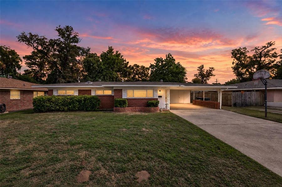 Property photo for 4013 Parkway Drive, Bossier City, LA
