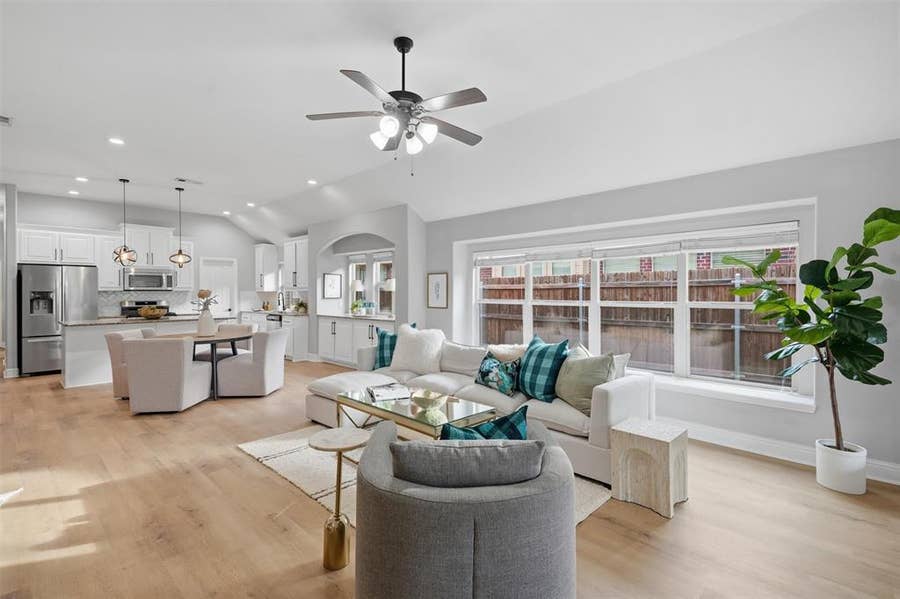 Property photo for 5445 Sierra Ridge Drive, Fort Worth, TX