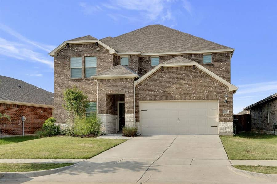 Property photo for 1632 Gold Mine Trail, Aubrey, TX