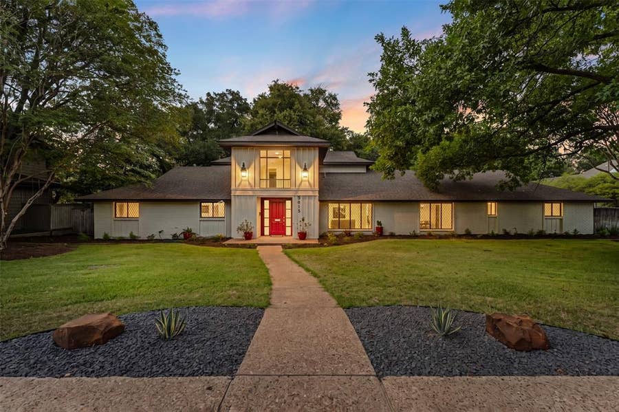 Property photo for 5015 Meadow Wood Drive, Waco, TX