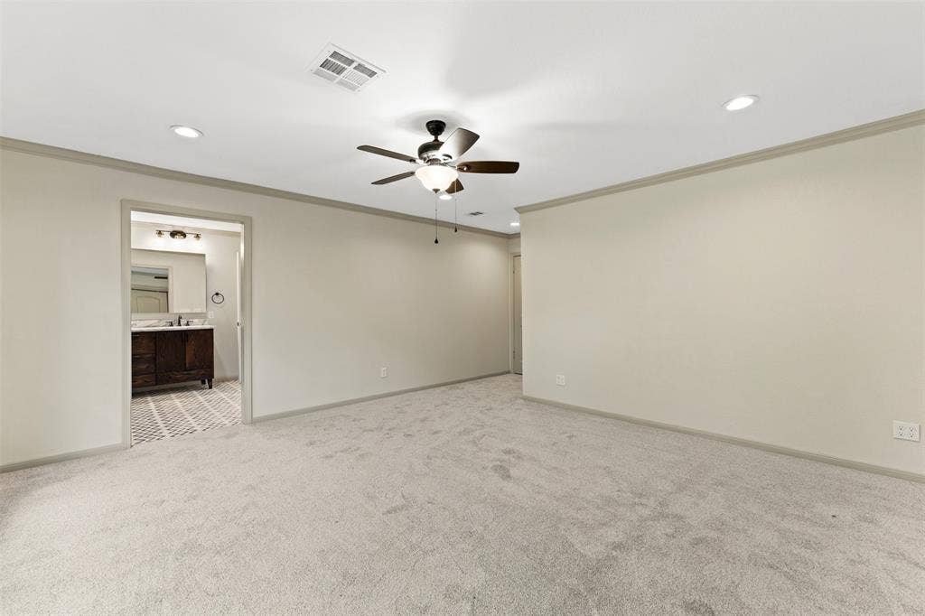 5015 Meadow Wood Drive, Waco, TX 76710